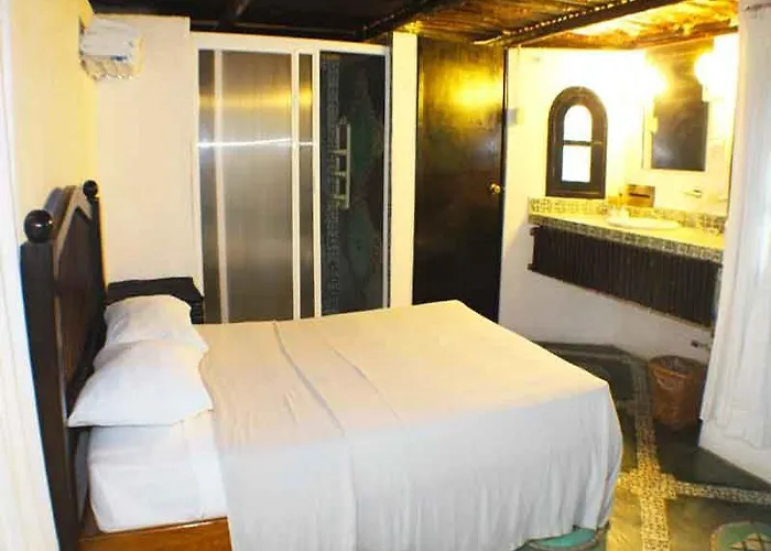 Hotel Maya Del Mar On Fifth Avenue 3*