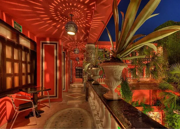 Hotel Maya Del Mar On Fifth Avenue 3*